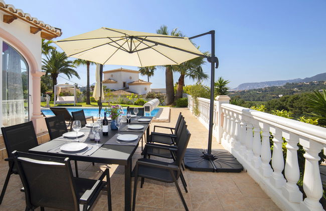 Casa de 5 quartos em Calp com piscina privada e jardim - Foto 30