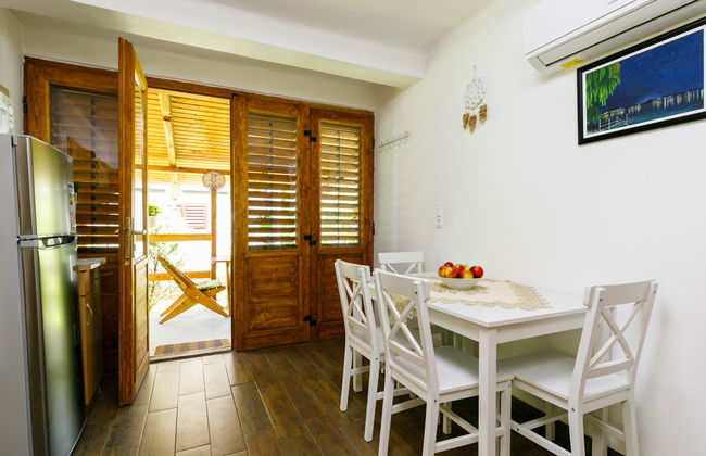 Apartamento de 2 quartos em Fonyód com jardim e terraço - Foto 13