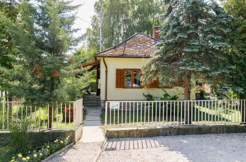 Photo 1 - Appartement de 2 chambres à Fonyód avec jardin et terrasse