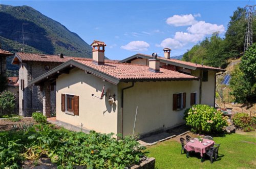 Photo 4 - Maison de 2 chambres à Grandola ed Uniti avec terrasse et vues sur la montagne