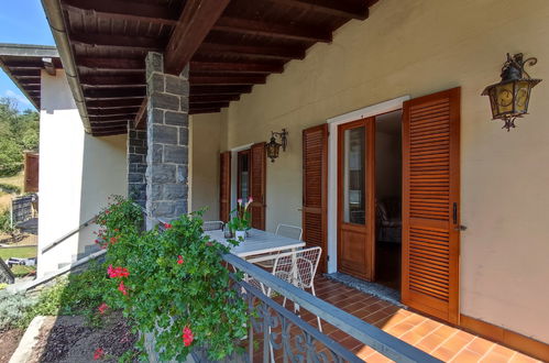 Photo 24 - Maison de 2 chambres à Grandola ed Uniti avec terrasse et vues sur la montagne