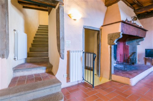 Photo 18 - 3 bedroom Apartment in Greve in Chianti with swimming pool and garden
