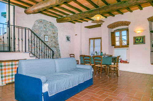 Photo 16 - 3 bedroom Apartment in Greve in Chianti with swimming pool and garden