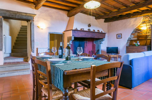 Foto 4 - Apartment mit 3 Schlafzimmern in Greve in Chianti mit schwimmbad und garten