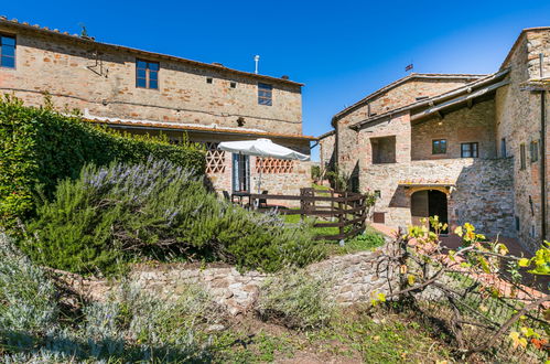 Foto 49 - Apartamento de 3 habitaciones en Greve in Chianti con piscina y jardín