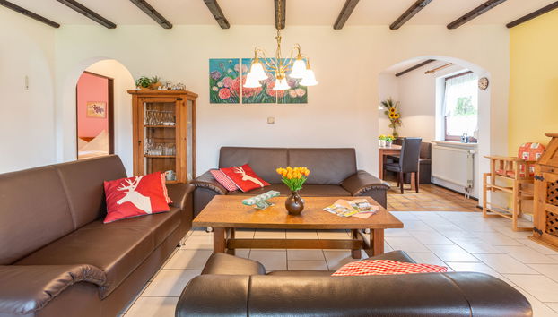 2 bedroom Apartment in Arrach with garden and terrace - Photo 2