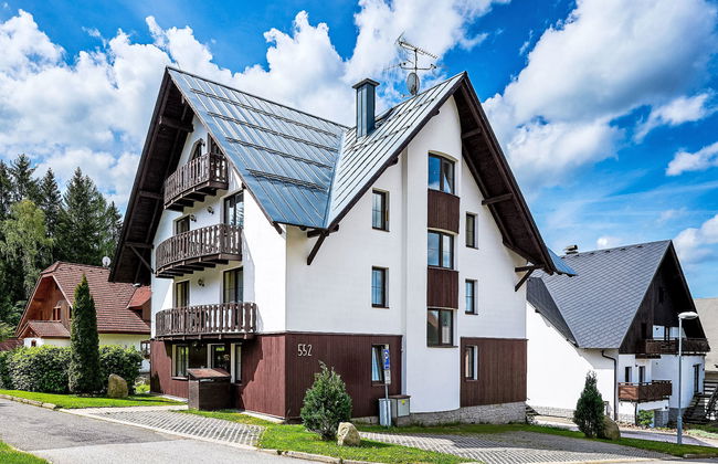 Apartamento de 1 quarto em Harrachov com jardim - Foto 1