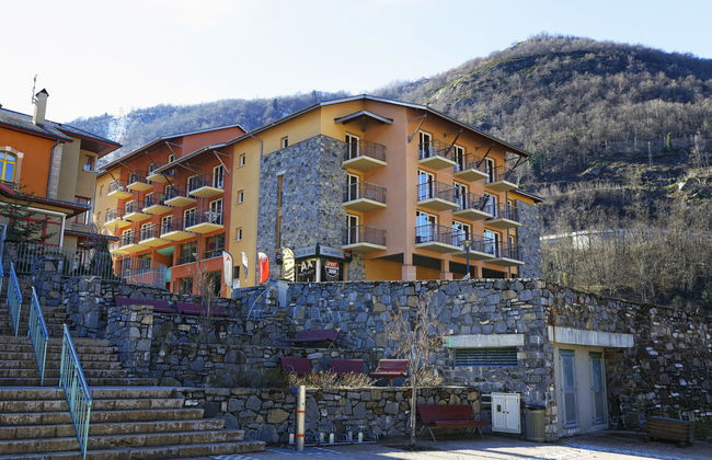 Apartamento de 2 quartos em Ax-les-Thermes com piscina e jardim - Foto 11