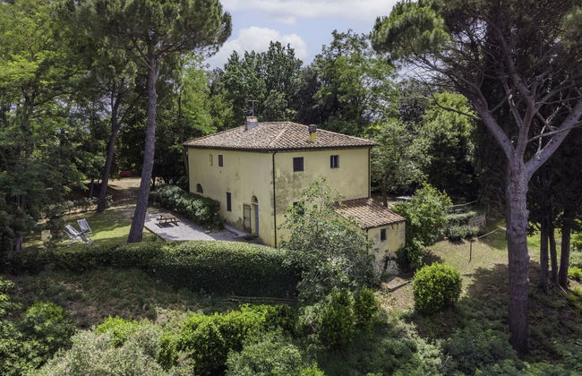 Casa de 6 quartos em Crespina Lorenzana com piscina e jardim - Foto 1