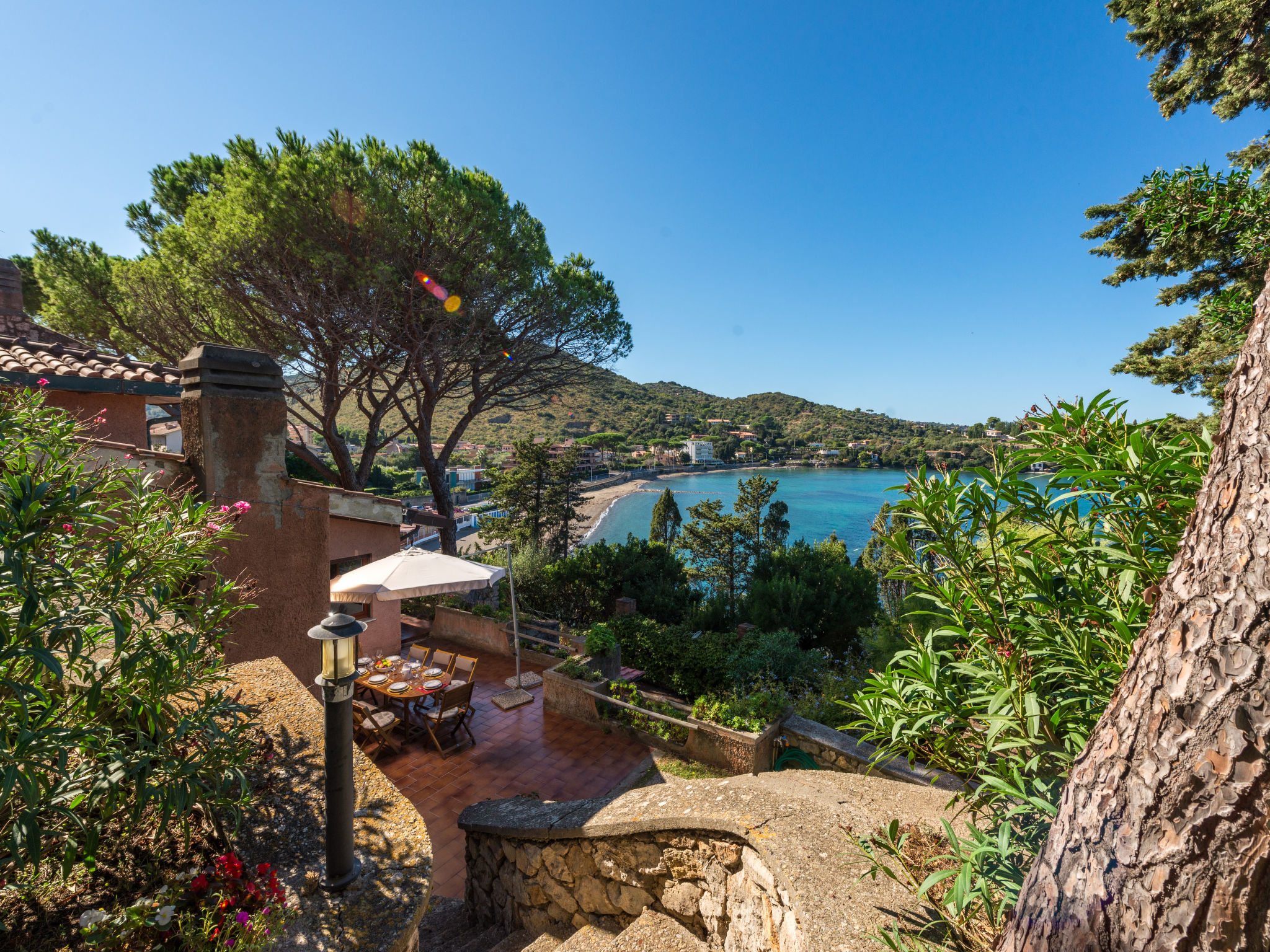 Foto 1 - Casa con 5 camere da letto a Monte Argentario con giardino e terrazza