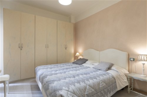 Foto 14 - Appartamento con 2 camere da letto a Alassio con vista mare