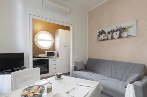 Foto 1 - Appartamento con 2 camere da letto a Alassio con vista mare