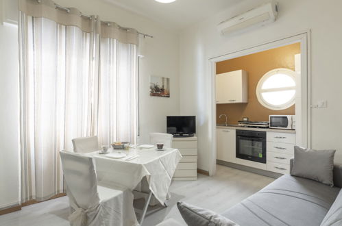 Foto 6 - Apartamento de 2 quartos em Alassio