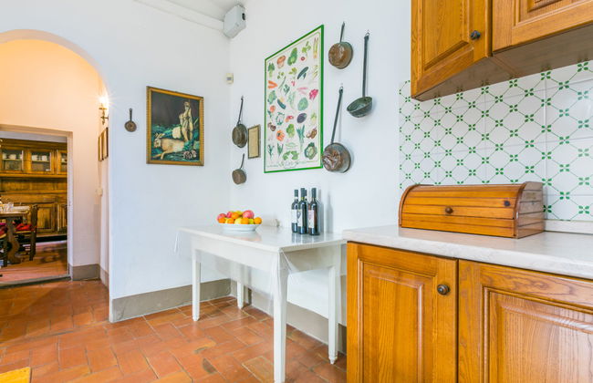 10 bedroom House in San Miniato with private pool and garden - Photo 19