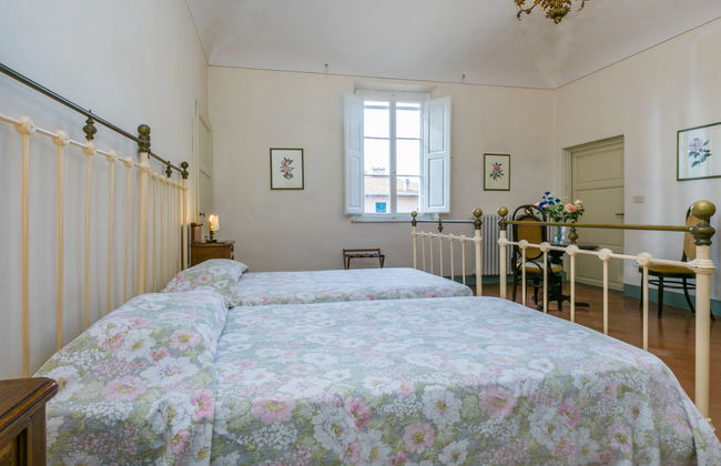 10 bedroom House in San Miniato with private pool and garden - Photo 65