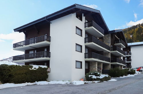 Foto 1 - Apartamento em Nendaz com piscina e vista para a montanha