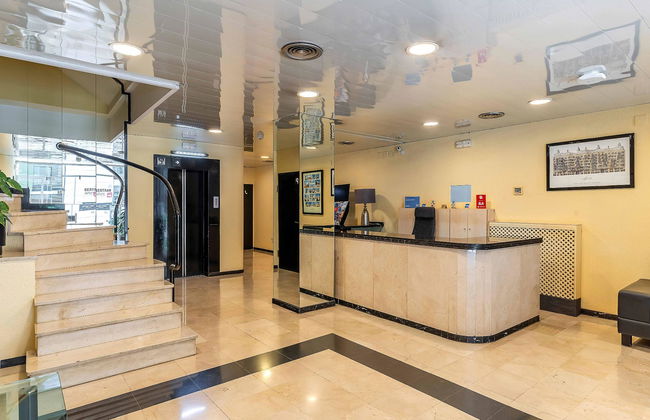 Aparthotel Bertran - Foto 8