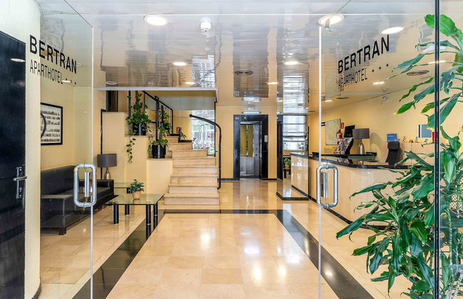 Aparthotel Bertran - Foto 5