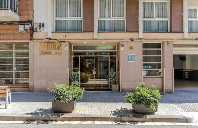 Aparthotel Bertran - Foto 4
