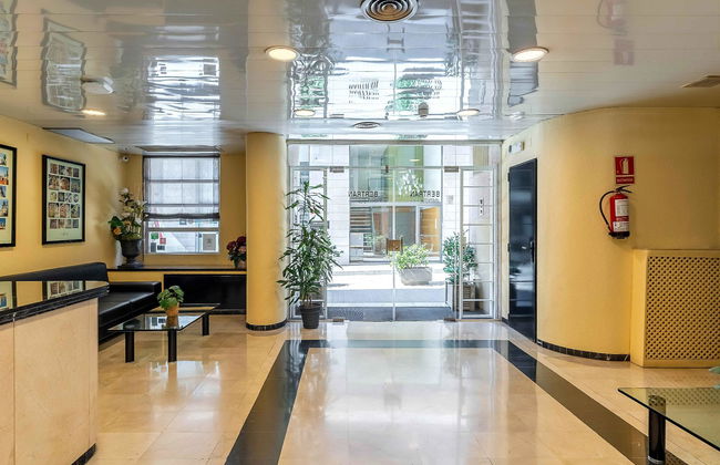 Aparthotel Bertran - Foto 9