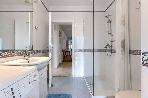 Foto 30 - Casa de 4 quartos em Novigrad com piscina privada e jardim