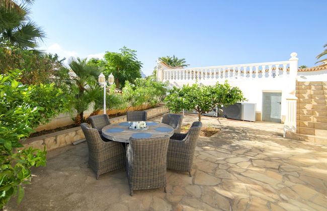 Casa de 7 quartos em Calp com piscina privada e jardim - Foto 34