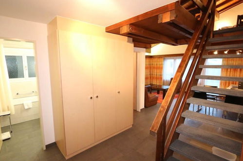 Foto 4 - Apartamento de 1 habitación en Saas-Fee con jardín