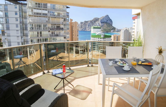 Apartamento de 3 quartos em Calp com piscina e terraço - Foto 2