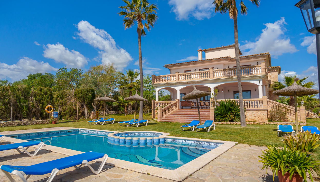 Casa de 6 quartos em Manacor com piscina privada e jardim - Foto 1