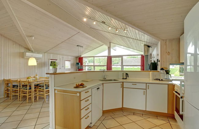 "Folke" - 250m from the sea - Foto 29