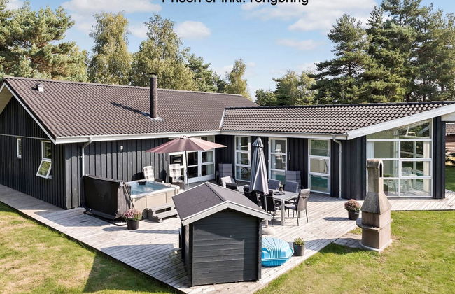 4 bedroom House in Væggerløse with private pool and terrace - Photo 5