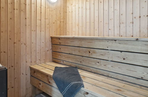 Foto 11 - Haus mit 4 Schlafzimmern in Væggerløse mit privater pool und terrasse