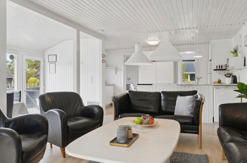 Foto 4 - Casa de 4 habitaciones en Væggerløse con piscina privada y terraza