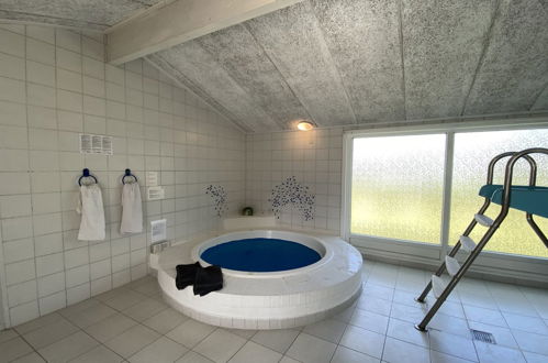 Photo 7 - Maison de 4 chambres à Væggerløse avec piscine privée et terrasse