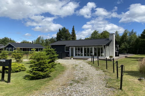 Photo 9 - Maison de 4 chambres à Væggerløse avec piscine privée et terrasse