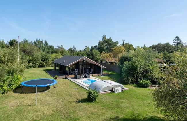 2 bedroom House in Væggerløse with private pool and terrace - Photo 14