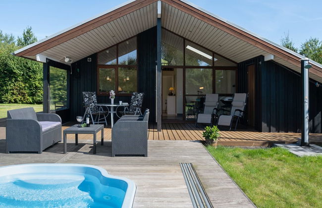 2 bedroom House in Væggerløse with private pool and terrace - Photo 20
