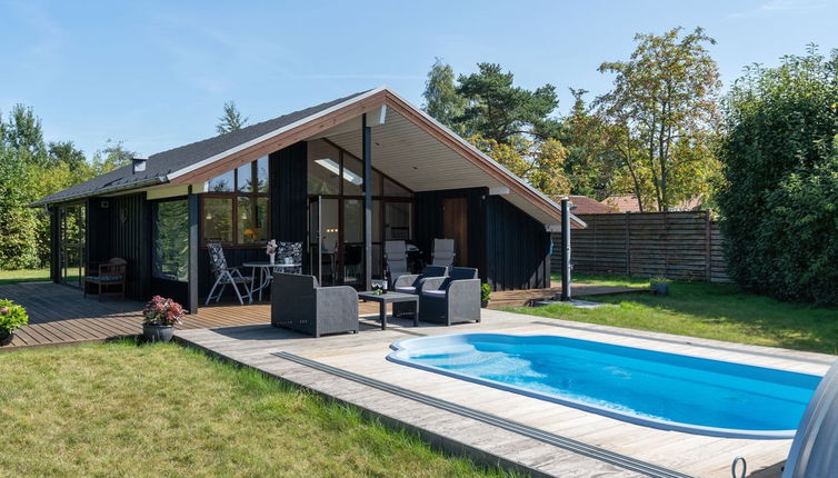 Foto 1 - Casa de 2 quartos em Væggerløse com piscina privada e terraço