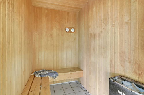 Foto 17 - Casa de 6 quartos em Rømø com piscina privada e sauna