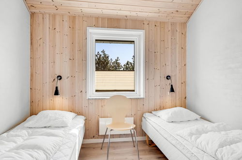 Foto 20 - Casa de 3 quartos em Klitmøller com terraço e sauna