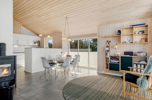 Foto 17 - Casa de 3 quartos em Klitmøller com terraço e sauna