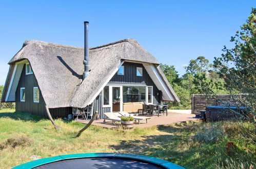 Photo 26 - Maison de 3 chambres à Blåvand avec terrasse et bain à remous