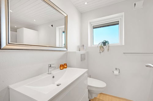 Foto 14 - Casa de 2 quartos em Hvide Sande com sauna