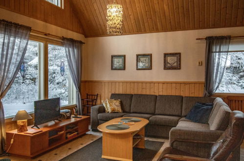 Foto 12 - Casa con 1 camera da letto a Pelkosenniemi con sauna e vista sulle montagne