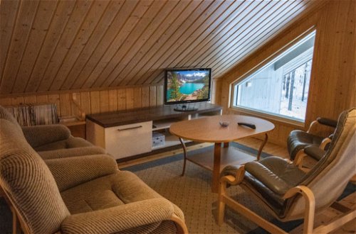 Foto 15 - Casa de 1 quarto em Pelkosenniemi com sauna e vista para a montanha