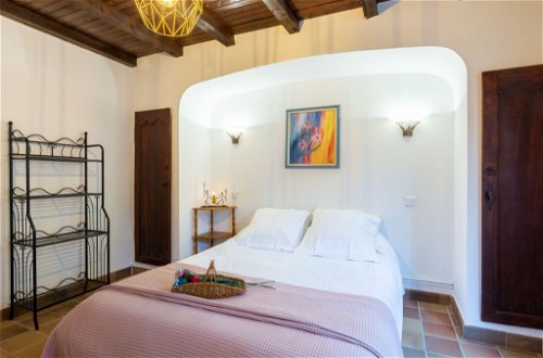 Foto 12 - Appartamento con 4 camere da letto a Fréjus con piscina e giardino