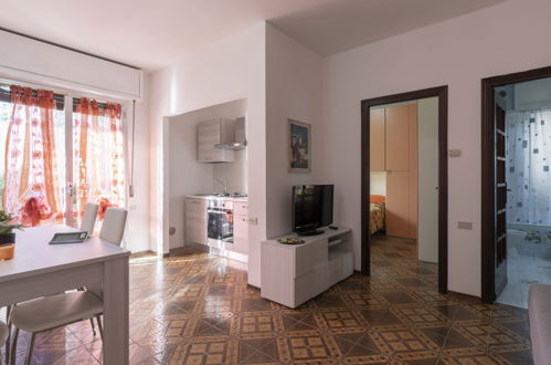Foto 5 - Apartamento de 1 habitación en Riva Ligure con terraza y vistas al mar
