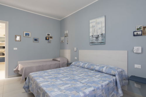 Foto 9 - Apartment mit 2 Schlafzimmern in Boissano mit terrasse