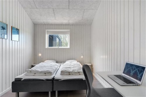 Foto 17 - Haus mit 4 Schlafzimmern in Klitmøller mit terrasse und sauna