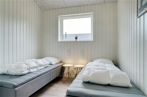 Foto 18 - Haus mit 4 Schlafzimmern in Klitmøller mit terrasse und sauna